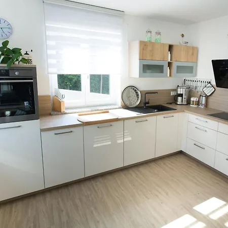 Ferienparadies Amadeus شقة *