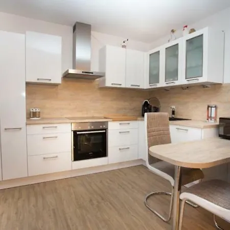 Ferienparadies Amadeus شقة